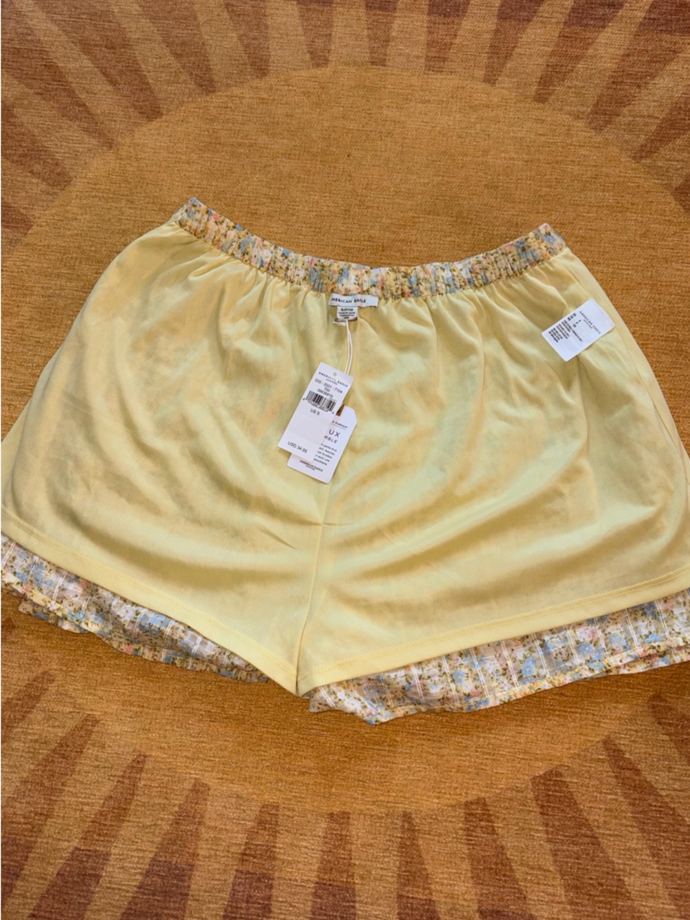 American Eagle Outfitters Floral Elastic Waist Shorts in Blue & Cream - Picture 4 of 5